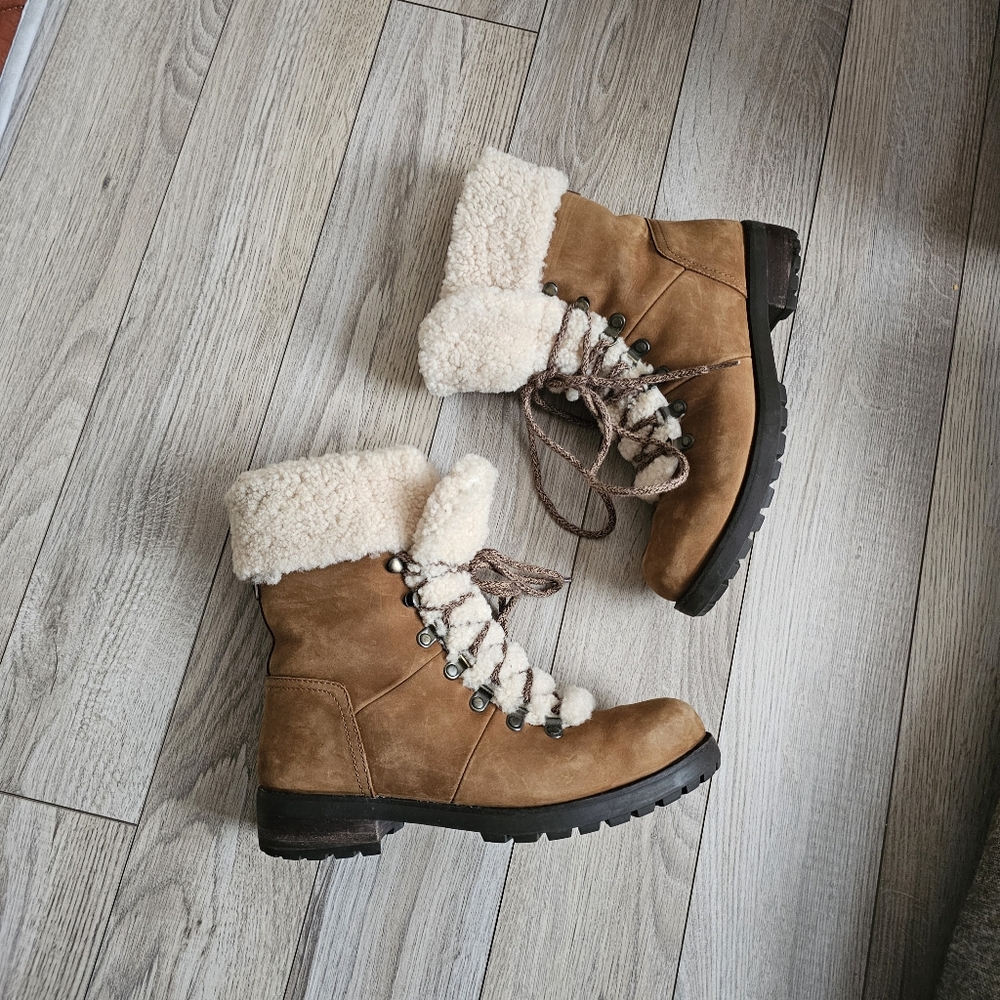 UGG Fraser Boots - image 4